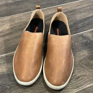 Merrell Caramel Leather Shoes - like new - Size US 8.5